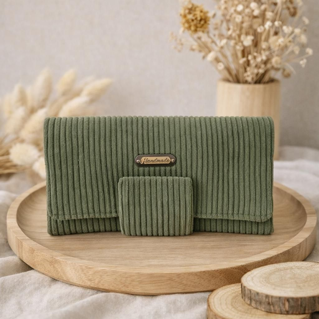 Portefeuille vert kaki