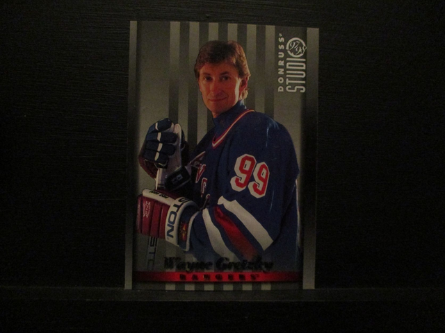 Wayne Gretzky - NFL 1997 Donruss Studio Ice Hockey Original Trading Card #1