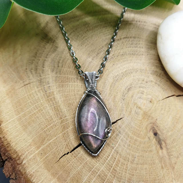 Pendentif Labradorite violette