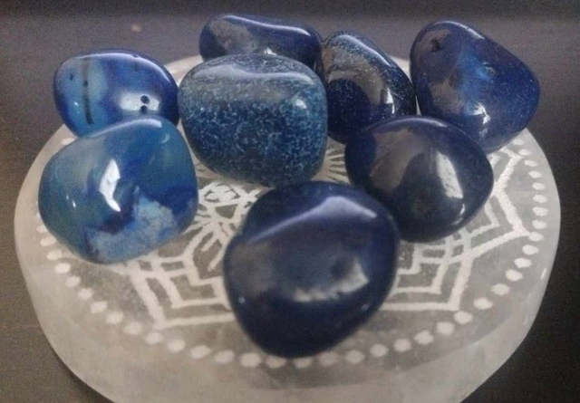 Sininen Akaatti rumpuhiottu