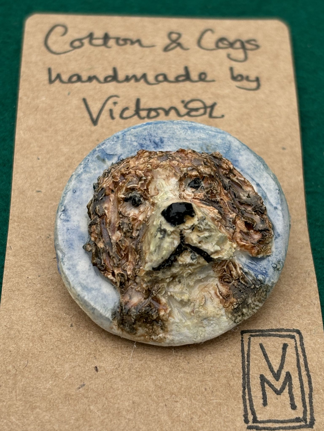 Ceramic Brooch - Brown Dog