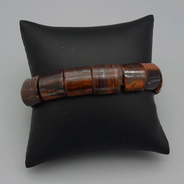 Bracelet en œil de taureau véritable