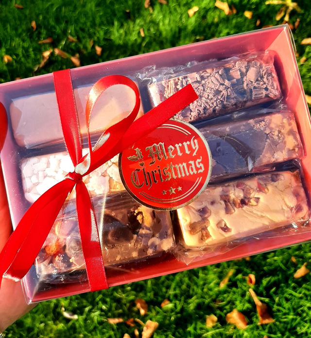 Christmas mini bar box