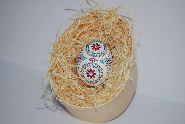 1Hühnerei Wachs- Bossier- Technik