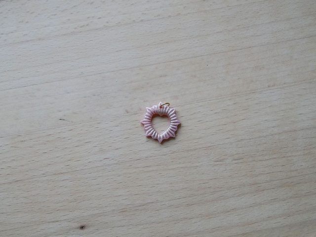 Charm cœur rayons rose/doré