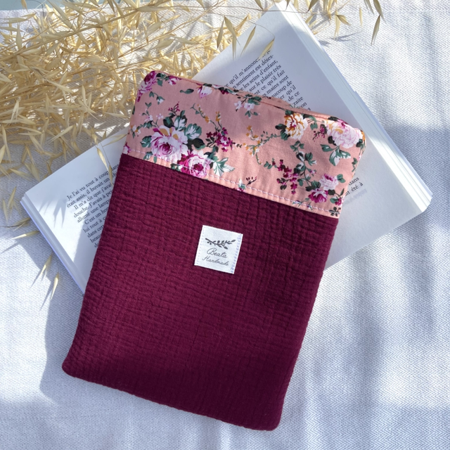 Housse livre poche/liseuse Purple
