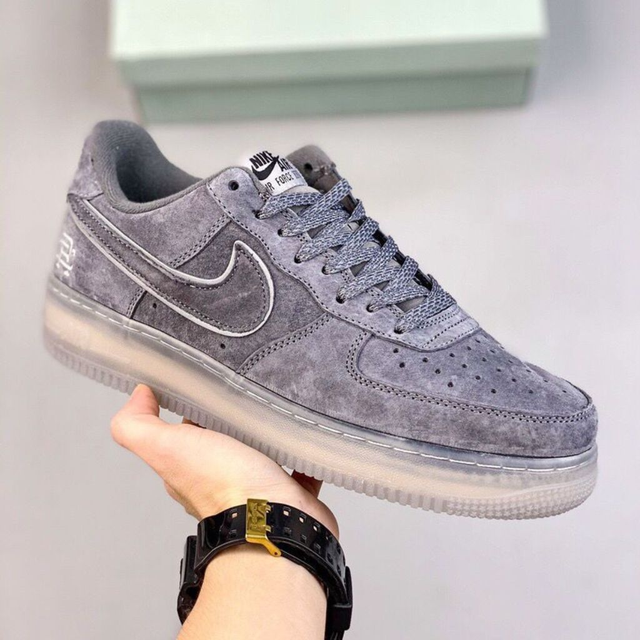 Nike Air Force 1 (Vendu sans la boîte )