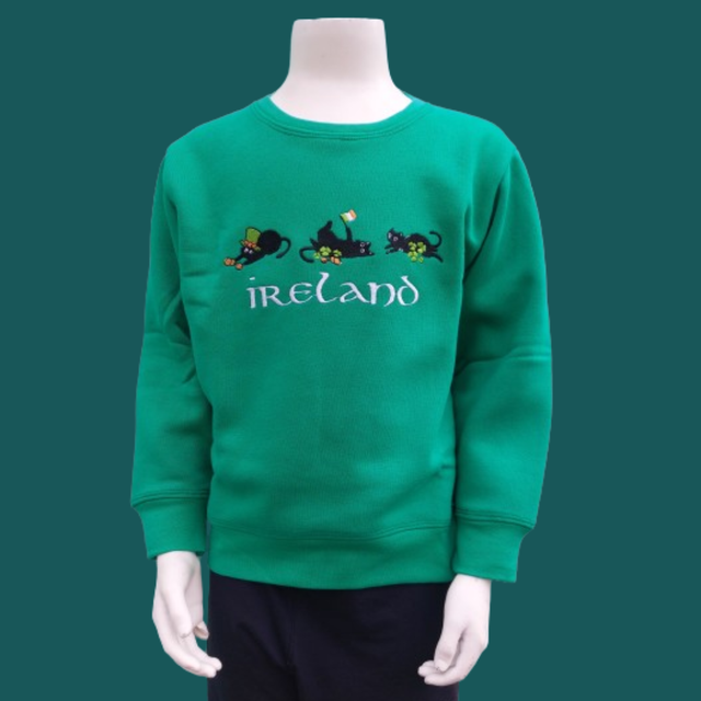 An Cat Dubh Sweatshirt embroidered 