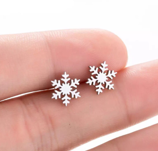 Snowflake Stud Earrings