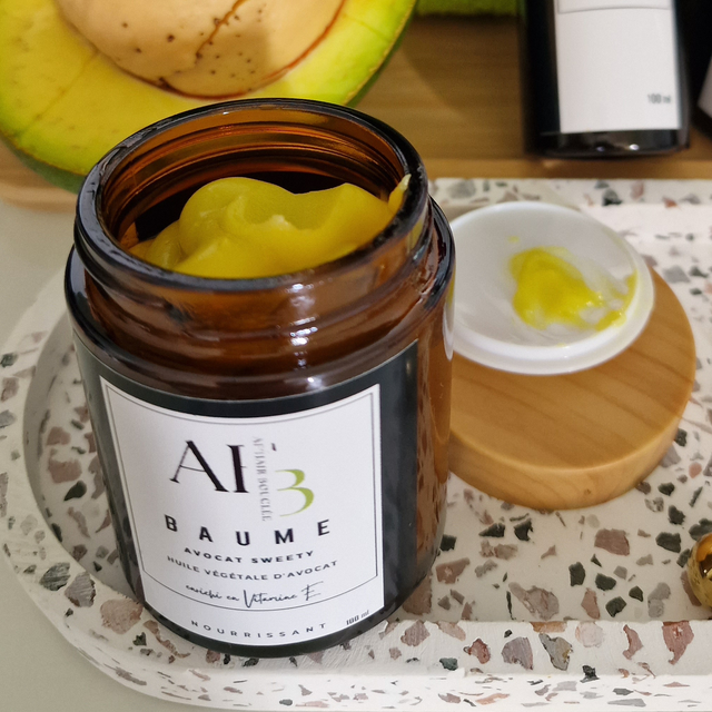 1. AVOCAT- Baume nourrissant démêlant 100ml