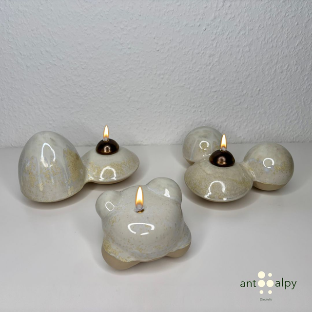 "Molecular" Oil Lamp