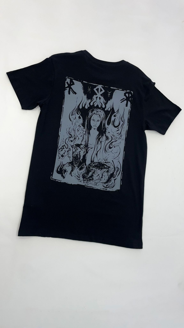 HEKATE | CAMISETA 