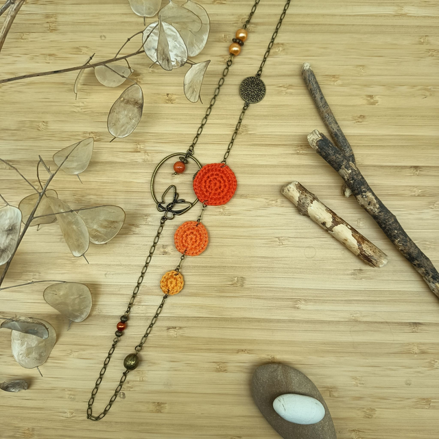 Parure orange et bronze 3 - Sautoir Naissance d'une fleur
