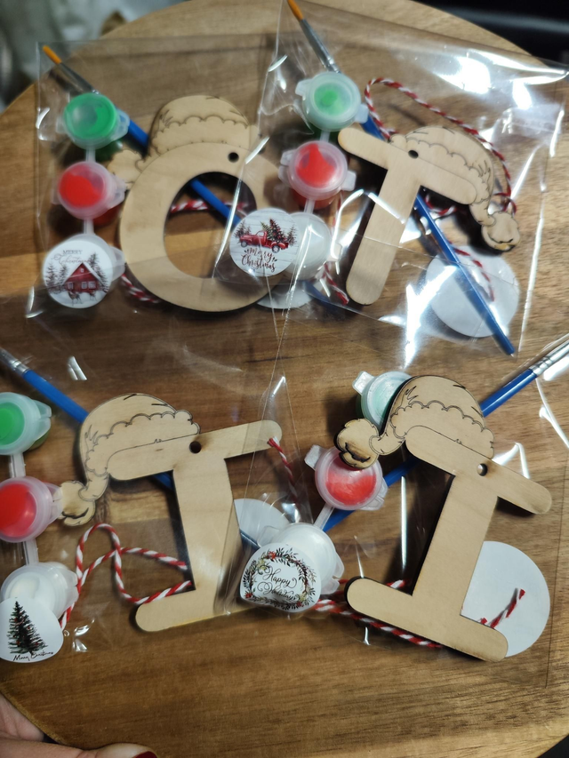 Paint your own Christmas Initial 