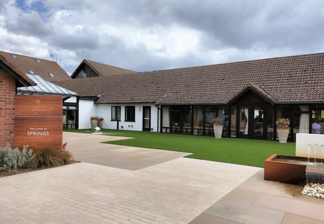 16th April Terrarium Workshop At Champneys Springs