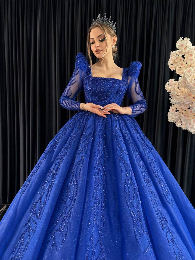 Robe de Mariée Princesse Bleu Épaulée Manches longues avec Paillettes / Réf : RMP14