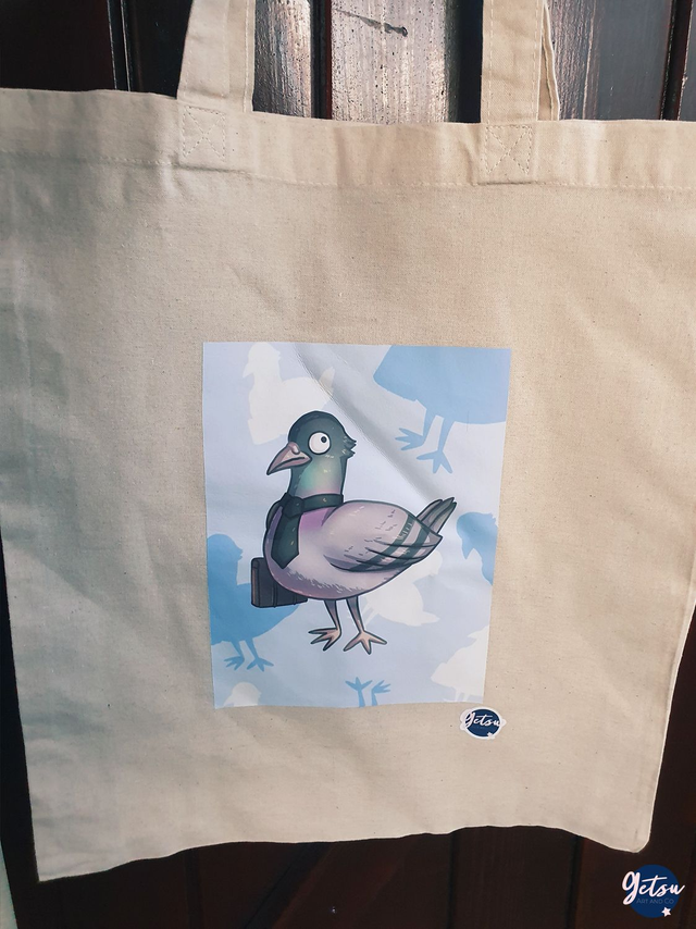 Totebag pigeon