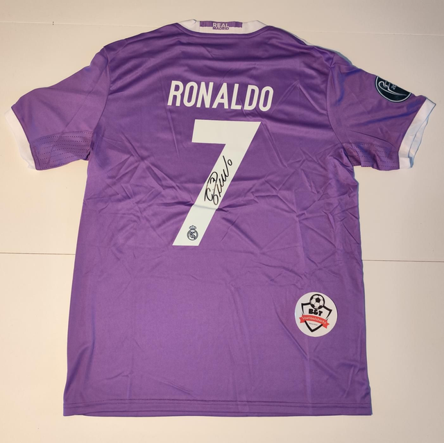 Gesigneerd Cristiano Ronaldo – Real Madrid Away Shirt 2017 Champions League Finale