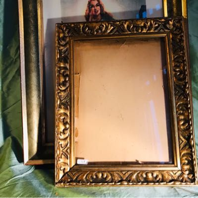 Antiker Bilderrahmen Holz vergoldet  