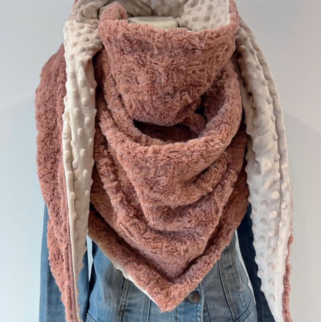 Maxi chèche, châle , écharpe « Happy Elisa Rose» doublée en polaire côtelée écru