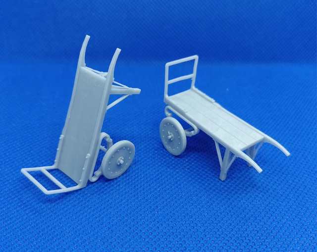 LSWR / SR station luggage barrow 7mm scale