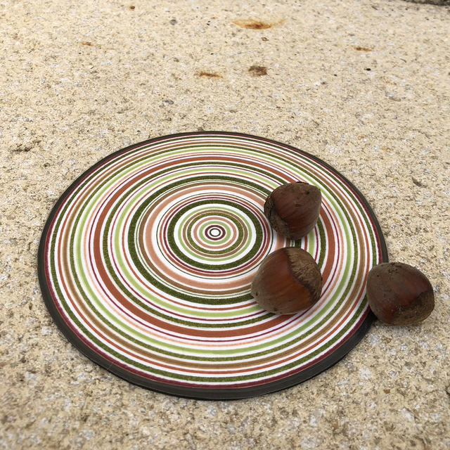 Brown coaster III