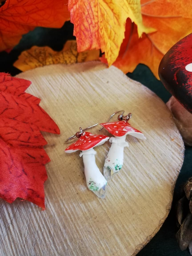 Boucles d&#039;oreilles champignon cristal magique 