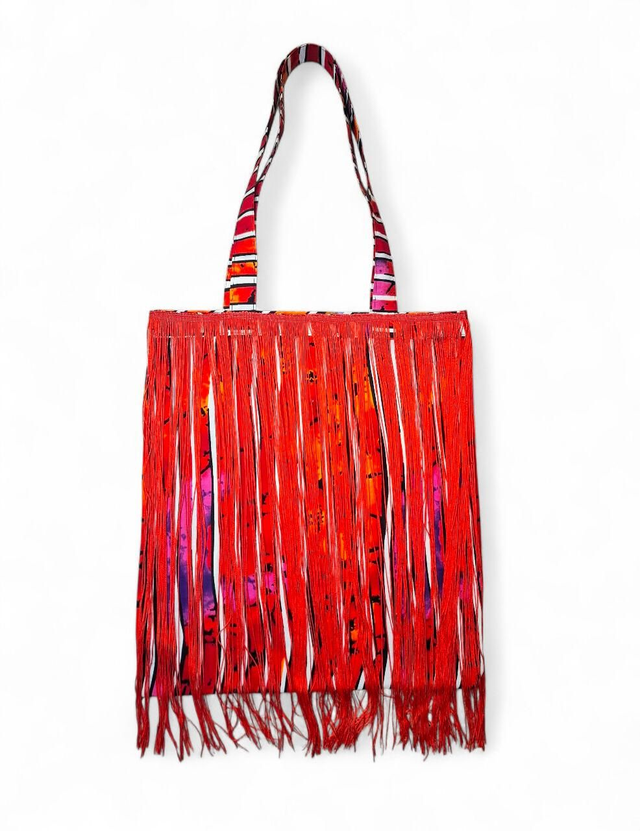 The flinging tote 