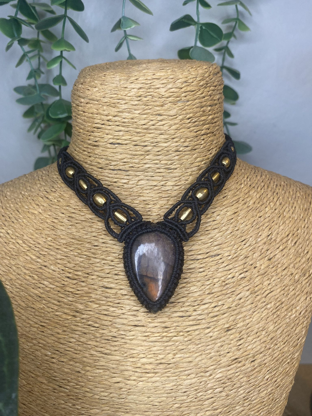 Collier - LUNE NOIRE