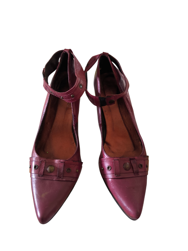Chaussures à talon T39