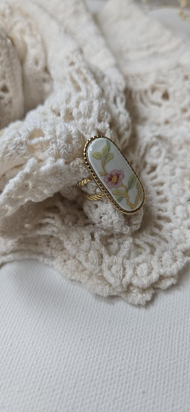 Bague - porcelaine de Limoges (manufacture Faroux) - acier inoxydable doré  
