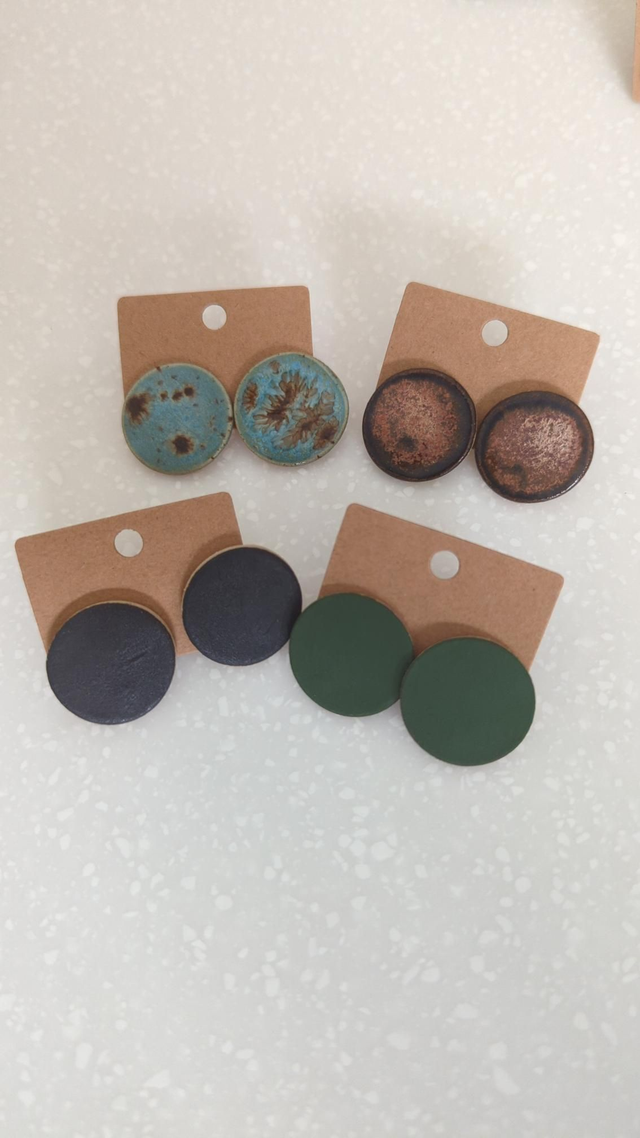 Medium circular earrings ø~2.5cm