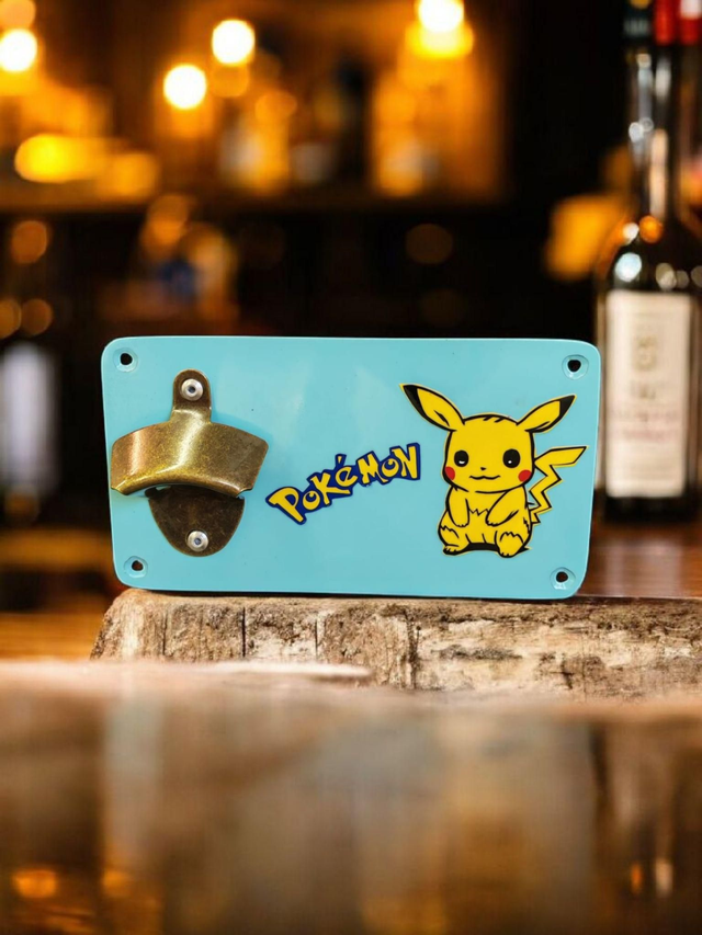 Décapsuleur mural manga pokémon 