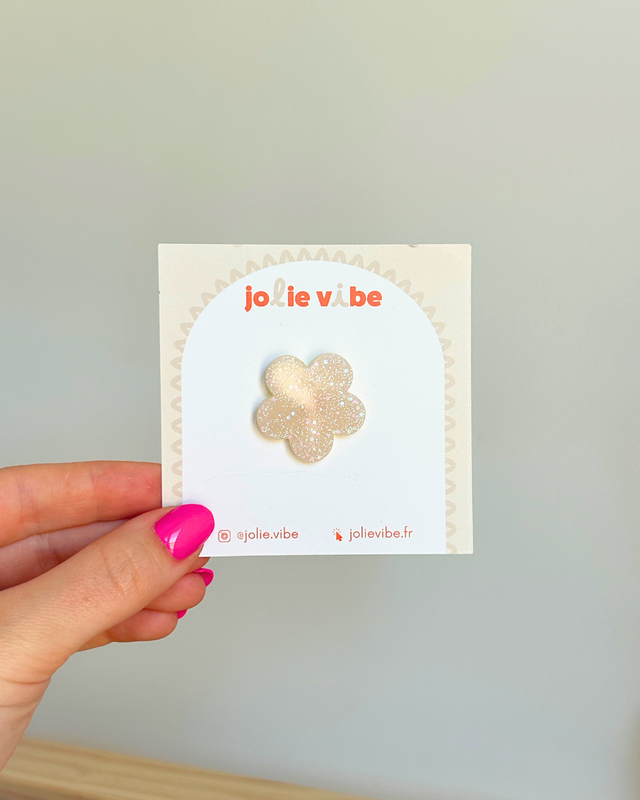 Fleur nacré - Pin's