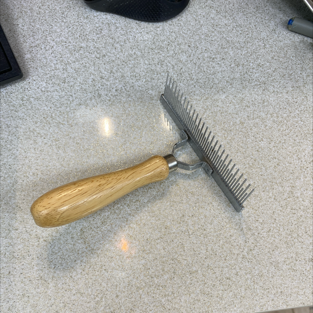 Under Coat Rake