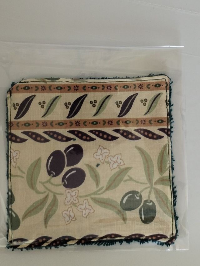 Lingette lavable motifs olives