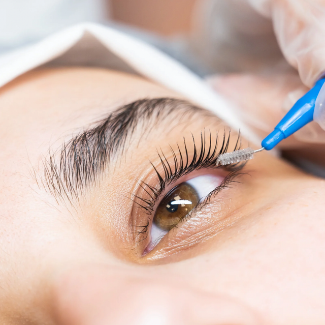 Lash & browlift + Kasvohoito