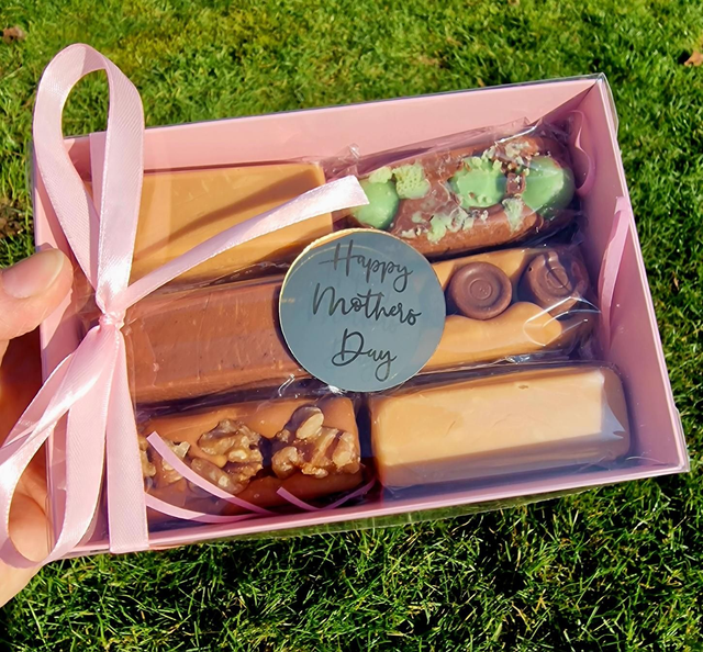 Mother's Day mini bar selection box