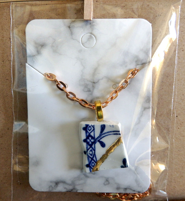 Kintsugi necklace 2