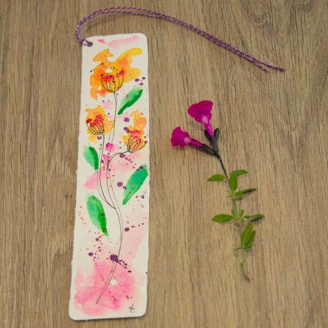 Marque-page floral multicolore