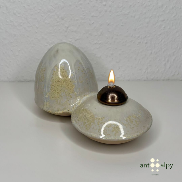 "Molecular" Oil Lamp