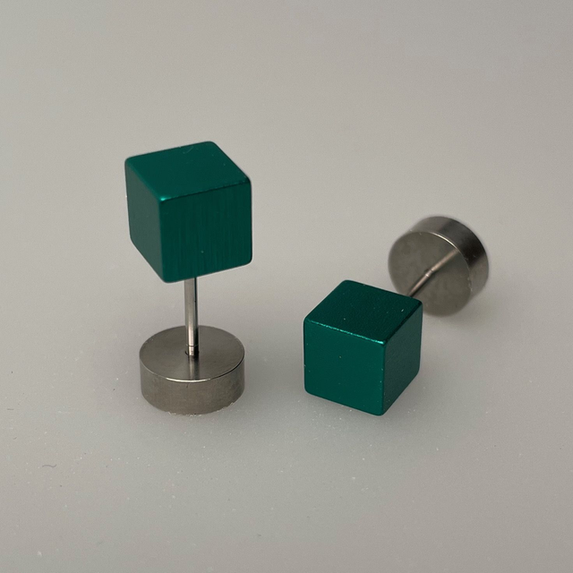 3.108-Ohrstecker Würfel 6 mm