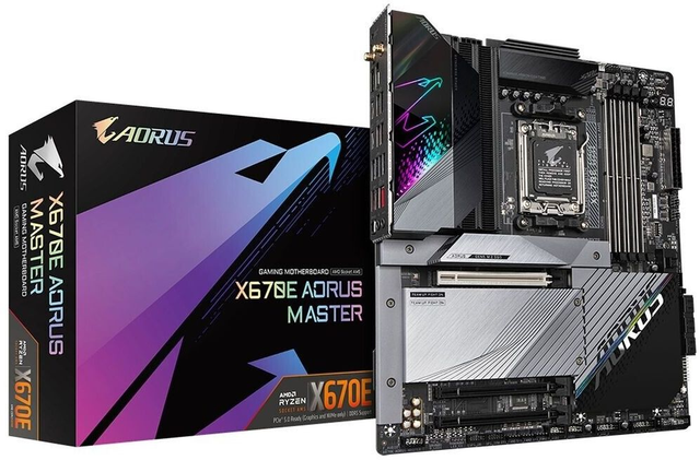 02.3.0002 – Scheda Madre Gigabyte X670E AORUS Master – ATX high‑end nera/grigia con WiFi 7 per Ryzen 7000/8000/9000