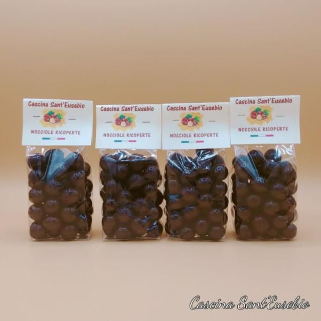 OFFERTA Nocciole Ricoperte Cioc. Fondente, 4 conf