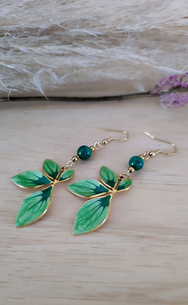 Boucles d'oreilles "Fleur" émail et Malachite