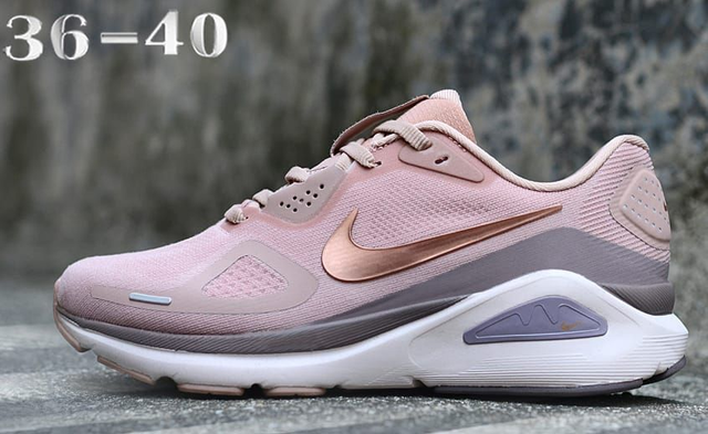 Nike Structure 26 (Vendu sans la boîte )