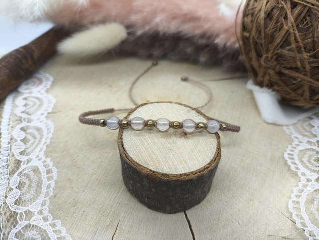 Bracelet fin marron quartz rose laiton