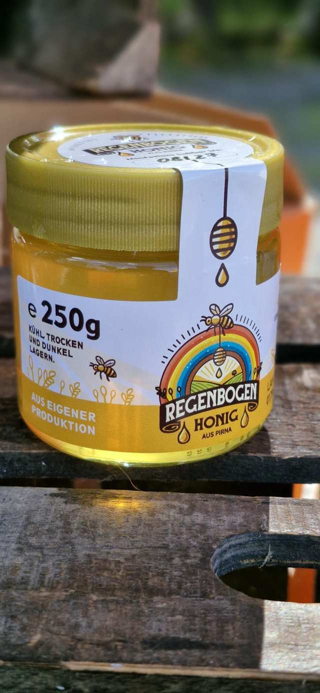 Sommertracht Honig 2025