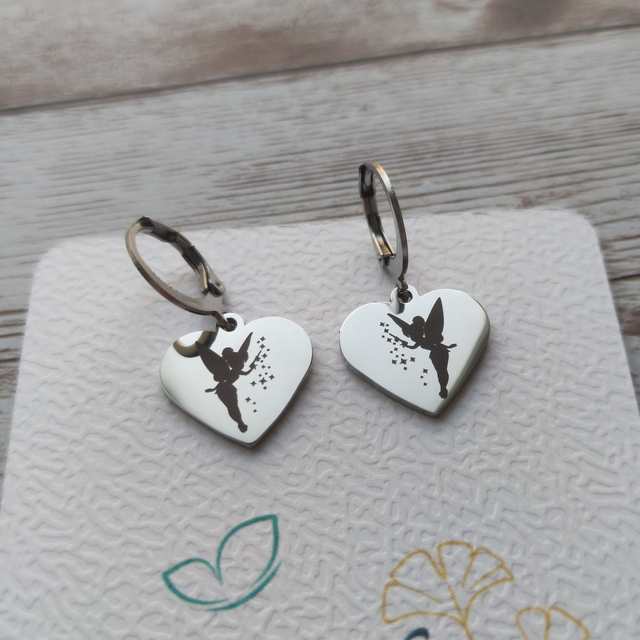 Boucles d&#039;oreilles &quot;Dormeuse cœur&quot; fées gravées