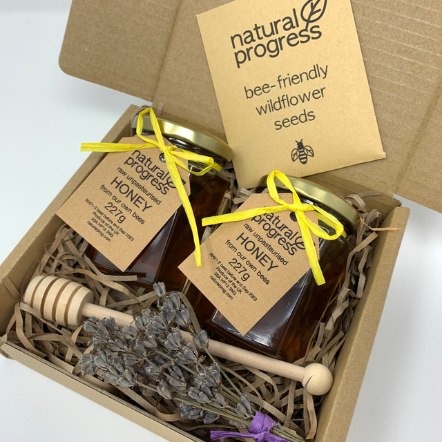 Raw honey gift box